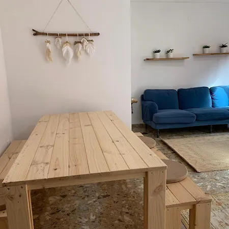 Gran Piso Con Estilo En El Centro De *